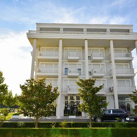 Apartment's Guraj * Велипойе
