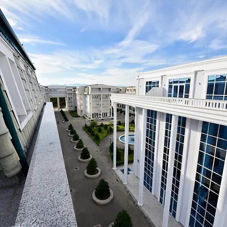 Апартаменты Apartment's Guraj
