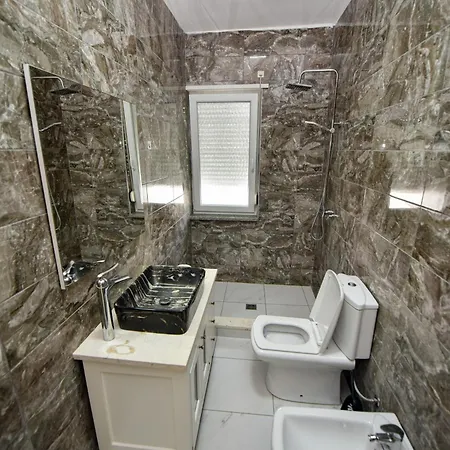 Apartment's Guraj