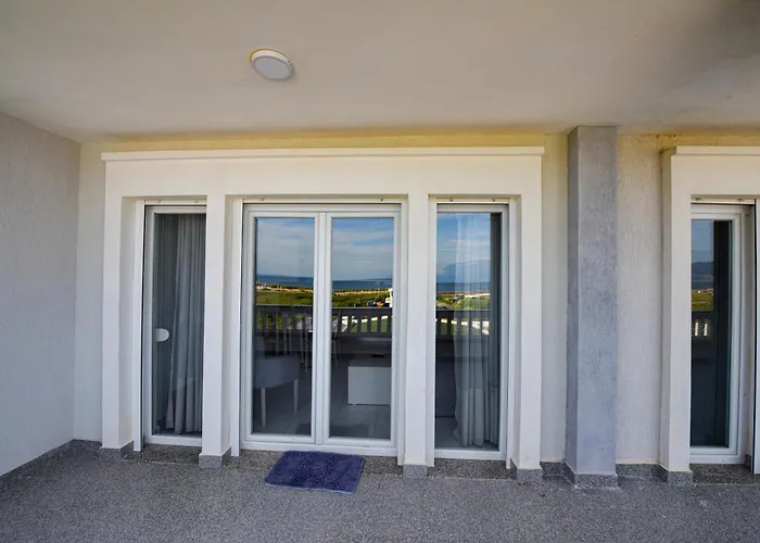 Apartment's Guraj Велипойе