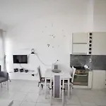 Apartment's Guraj *