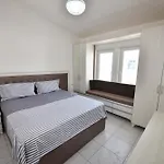 Apartment's Guraj Apartament Velipojë