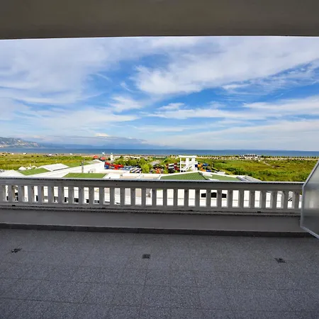 Apartment's Guraj Apartmán Velipojë