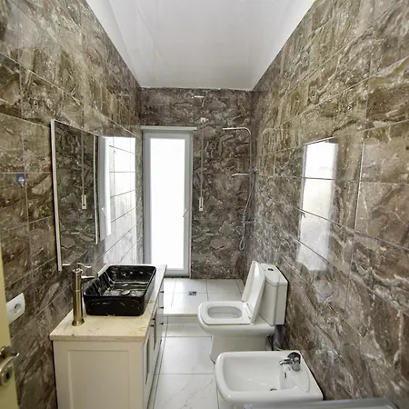 Apartment's Guraj * Velipojë