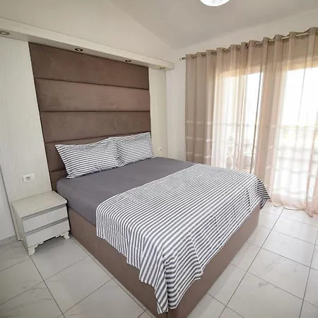 Apartment's Guraj Апартаменты
